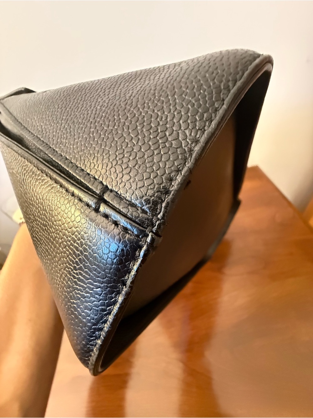 Givenchy Vintage Black Leather Top-handle bag w/ COA - Picture 5 of 16